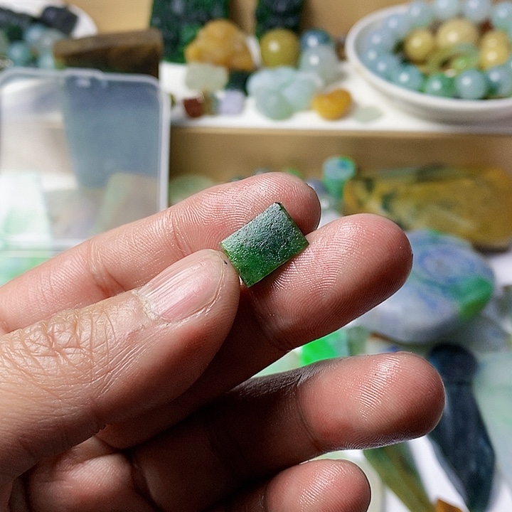 花***子翡翠散珠天然翡翠A货工费