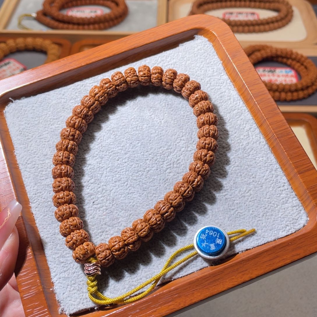 金刚菩提吊坠用****4精品泰森手持10+