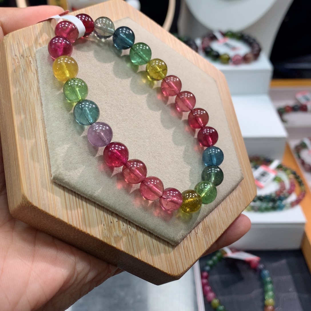 碧玺手链未镶嵌   8mm。   