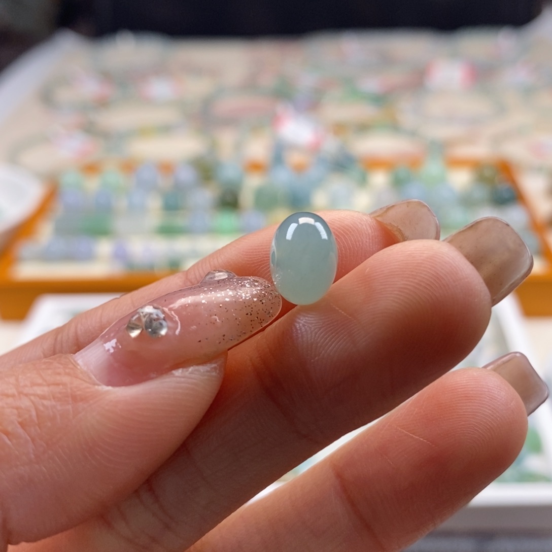 翡翠散珠天然翡翠鼓珠9.5×6.3