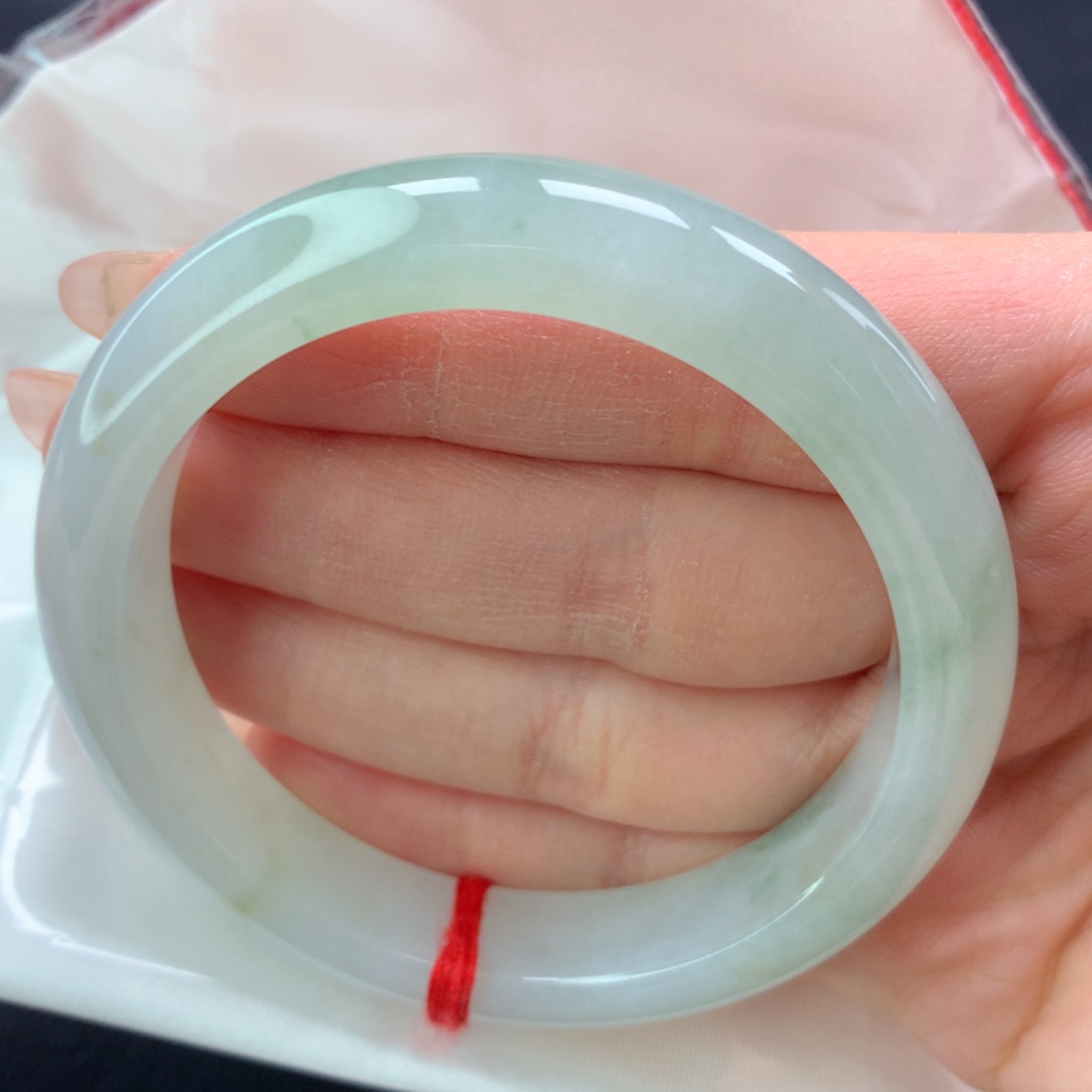 翡翠手镯未镶嵌（30号）