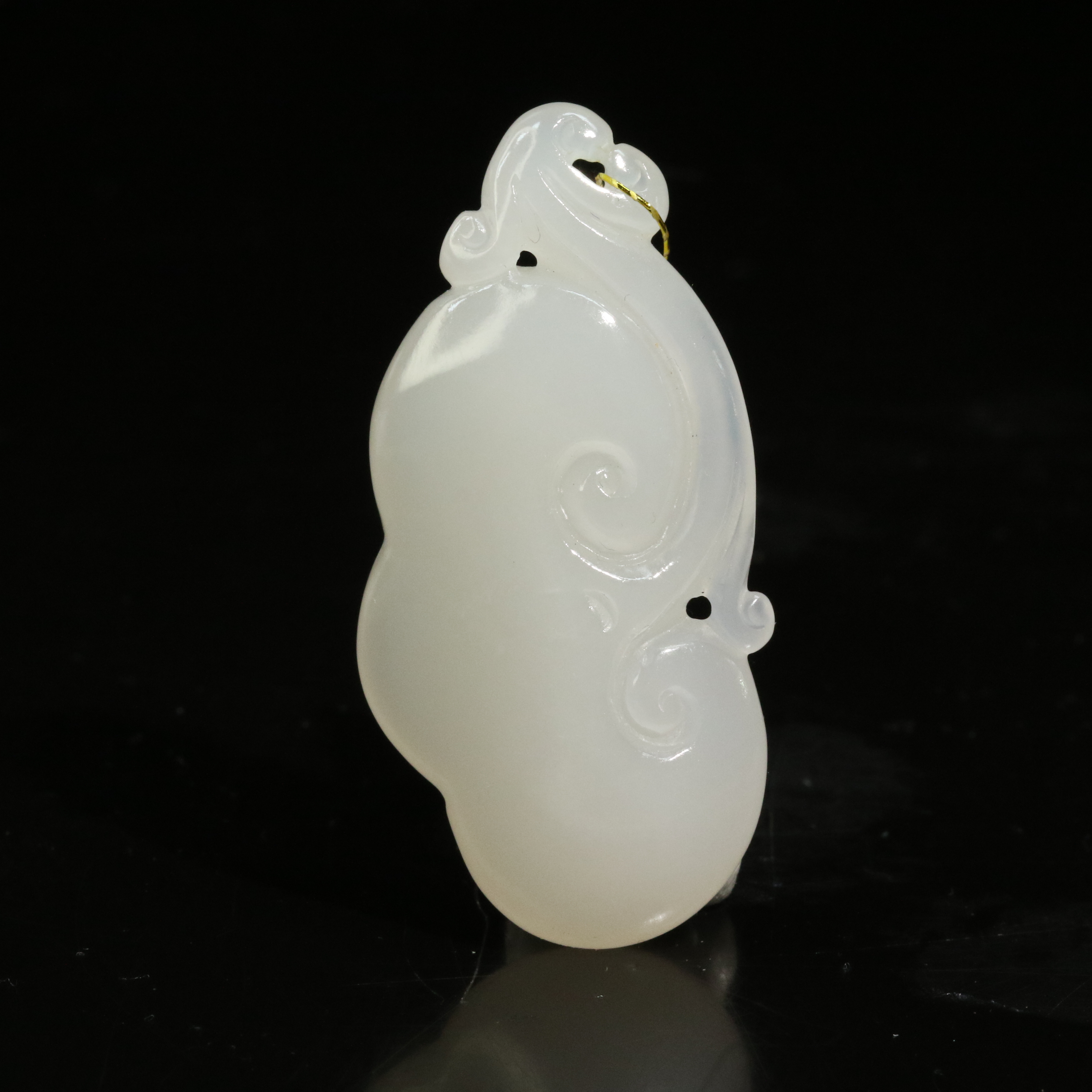 31和田玉一级白如意吊坠/800435上海嘉禾拍卖