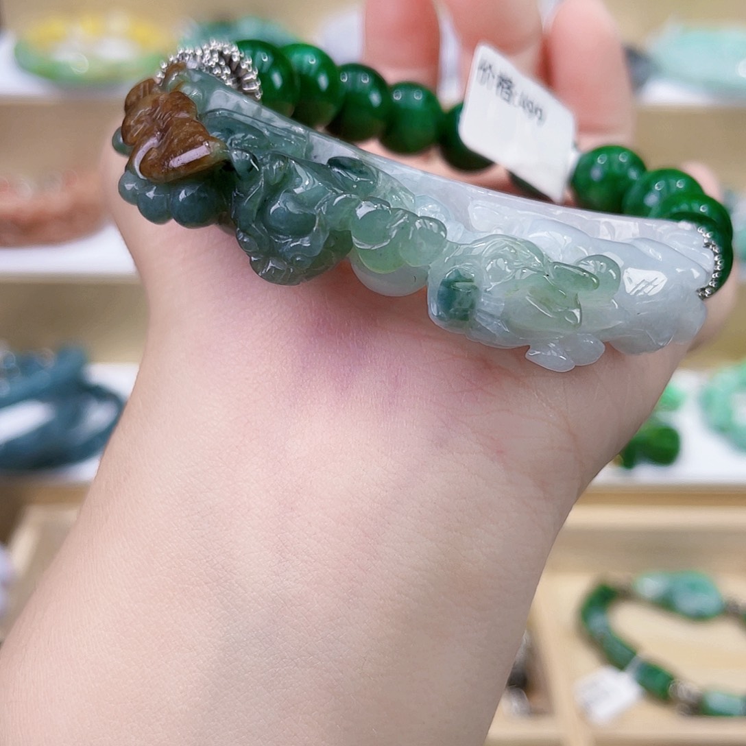 星***辰翡翠未镶嵌手链手链
