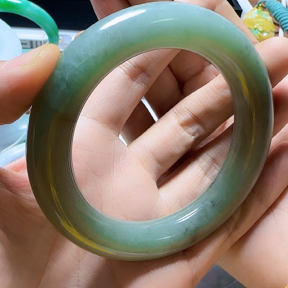 翡翠未镶嵌手镯翡翠199