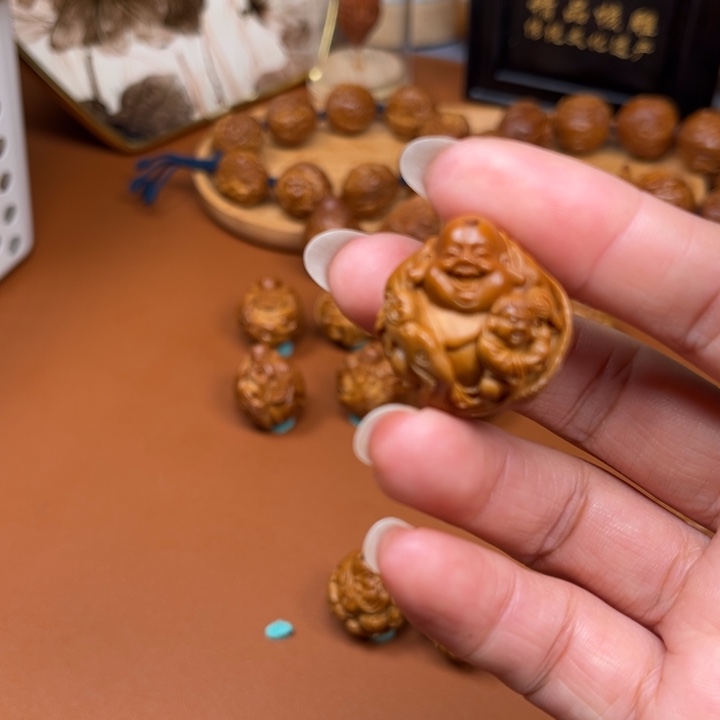 凉***影手串/手链橄榄核骑兽米勒