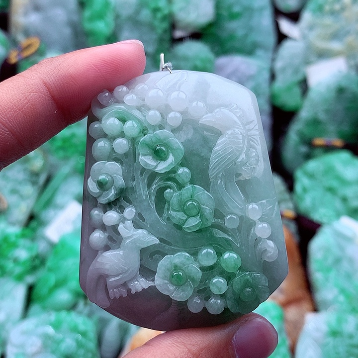 翡翠吊坠(不含链)未镶嵌