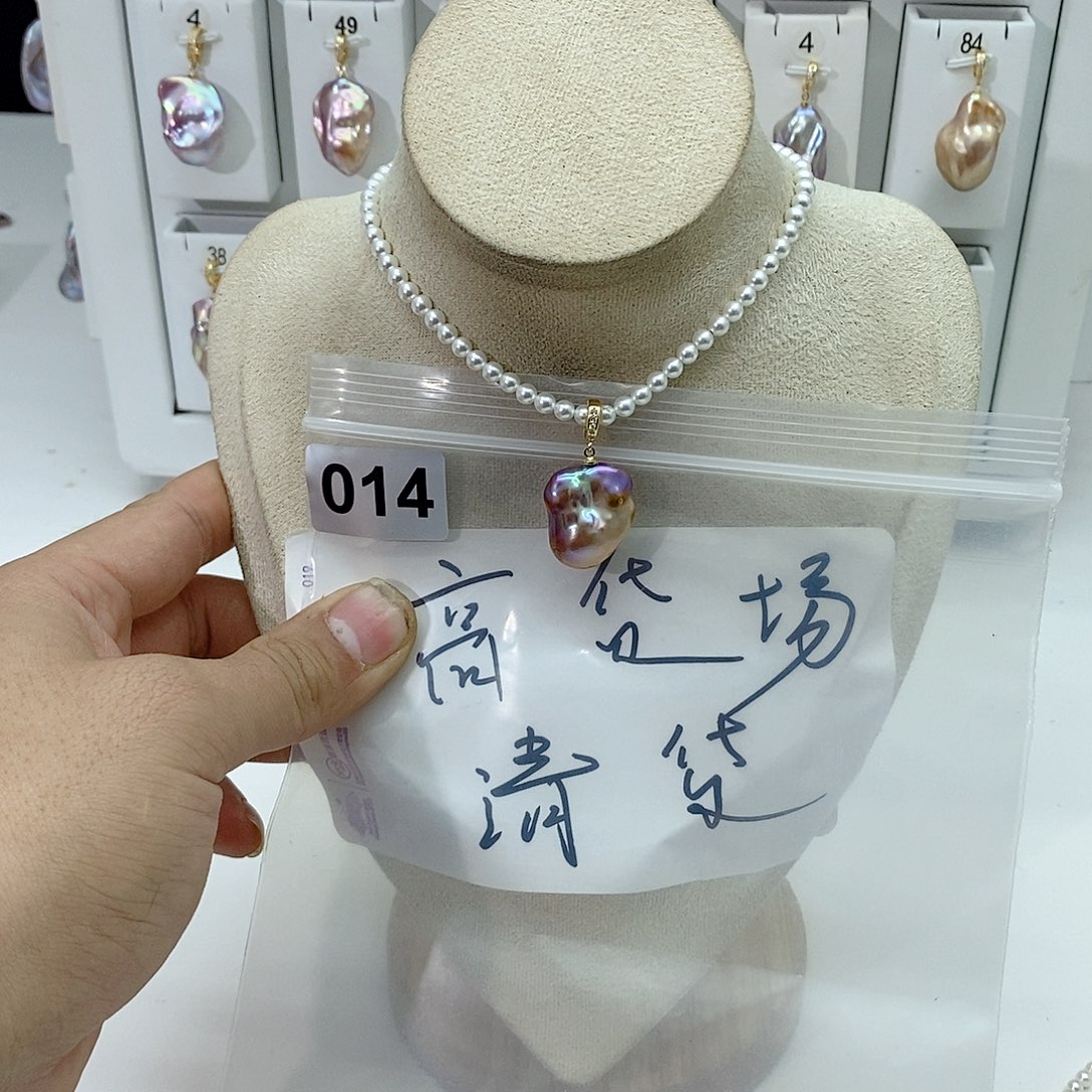 淡水珍珠颈饰合金