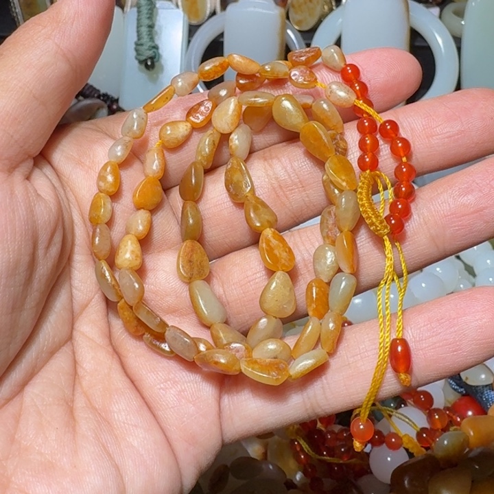 和田玉未镶嵌项链