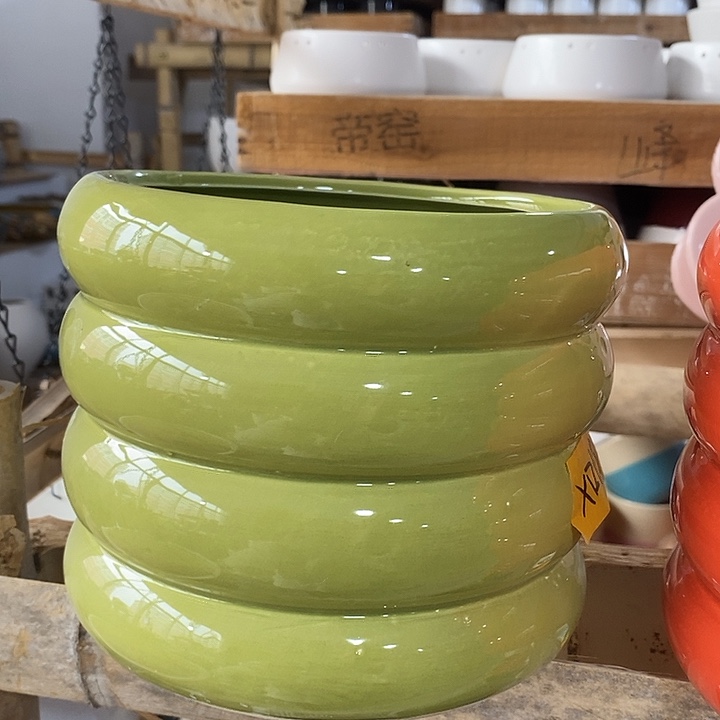 陶盆有孔 瑕疵针孔漏釉介意勿拍外口 18外高15