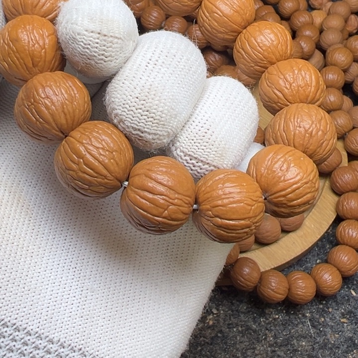 小***付猴头核桃吊坠聚宝盆18.3体验