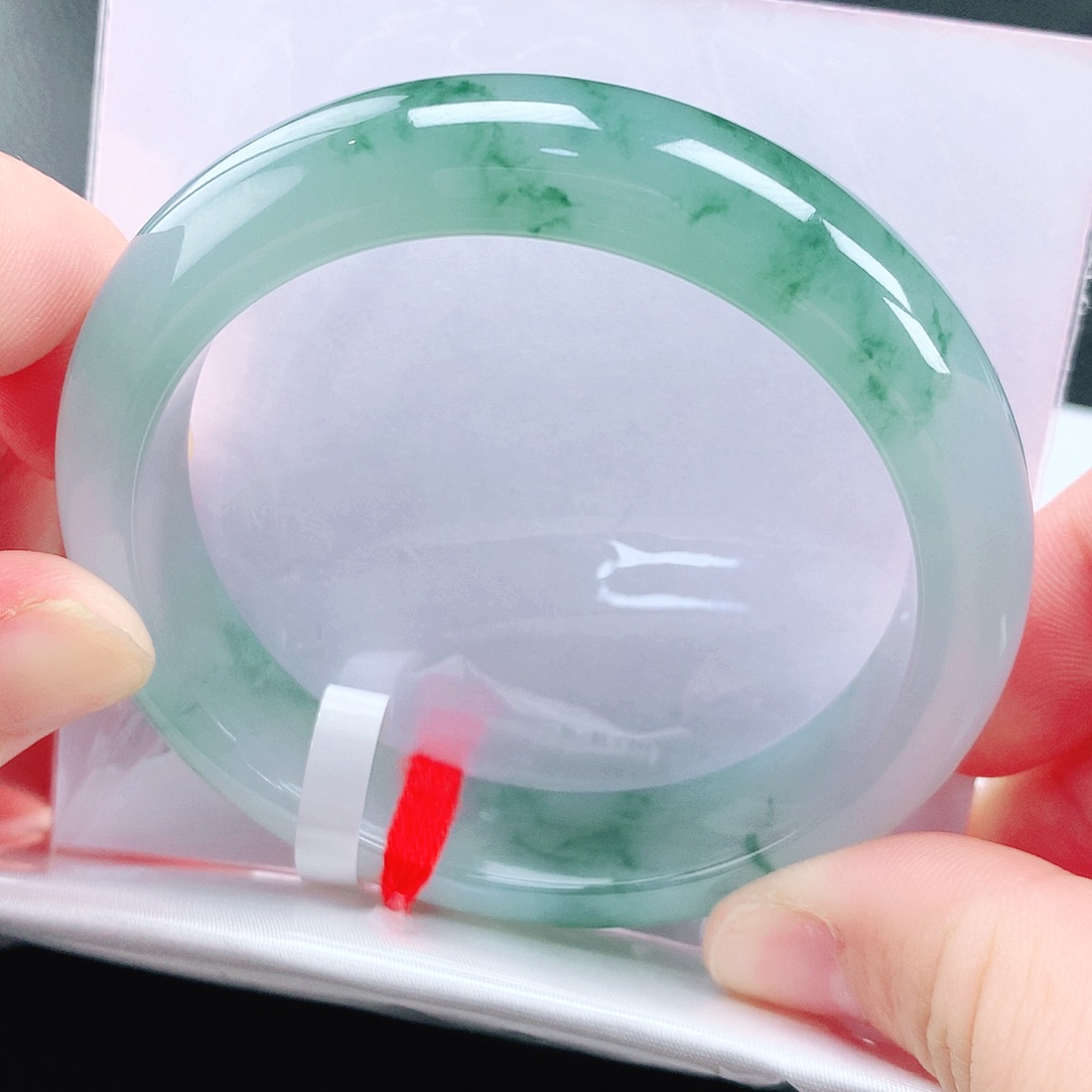 未镶嵌手镯翡翠56圈