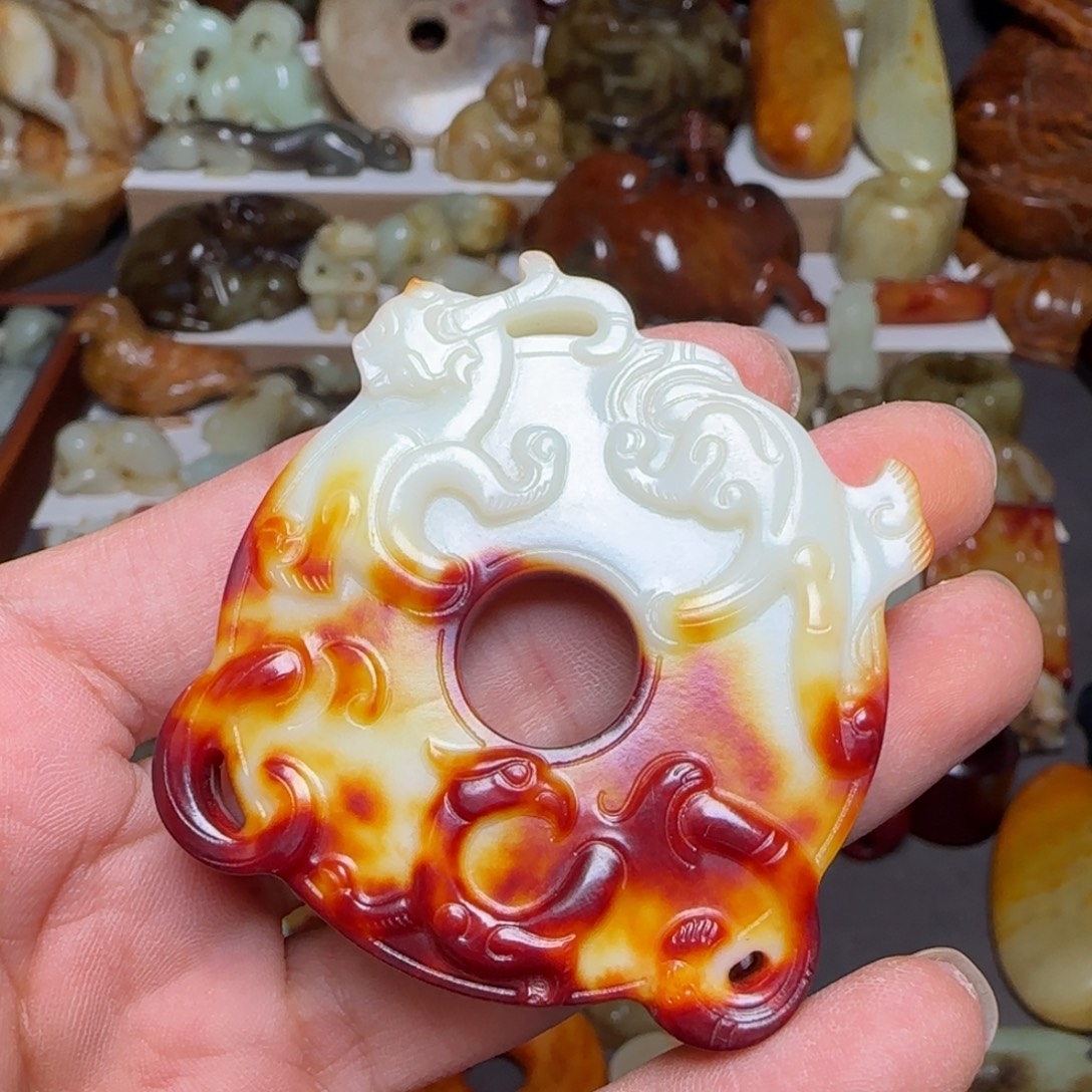 中***义和田玉未镶嵌挂件