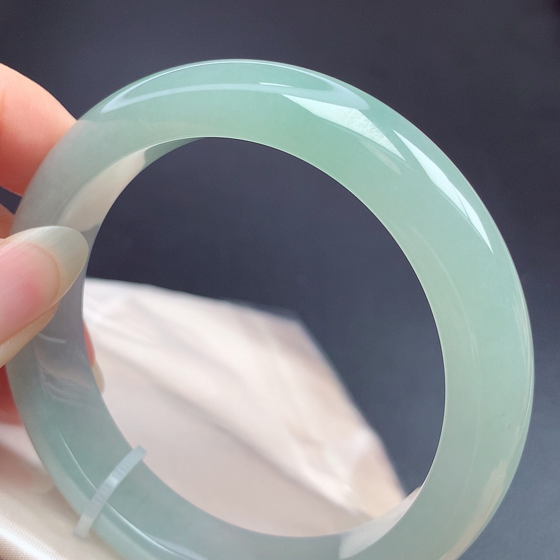 翡翠未镶嵌手镯58.3圈口