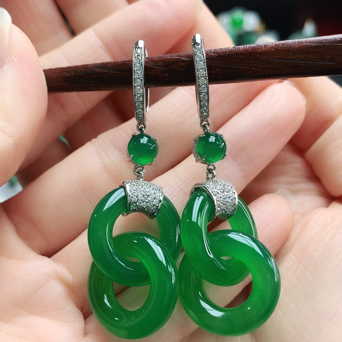 玛瑙/玉髓耳钉银S925镶嵌