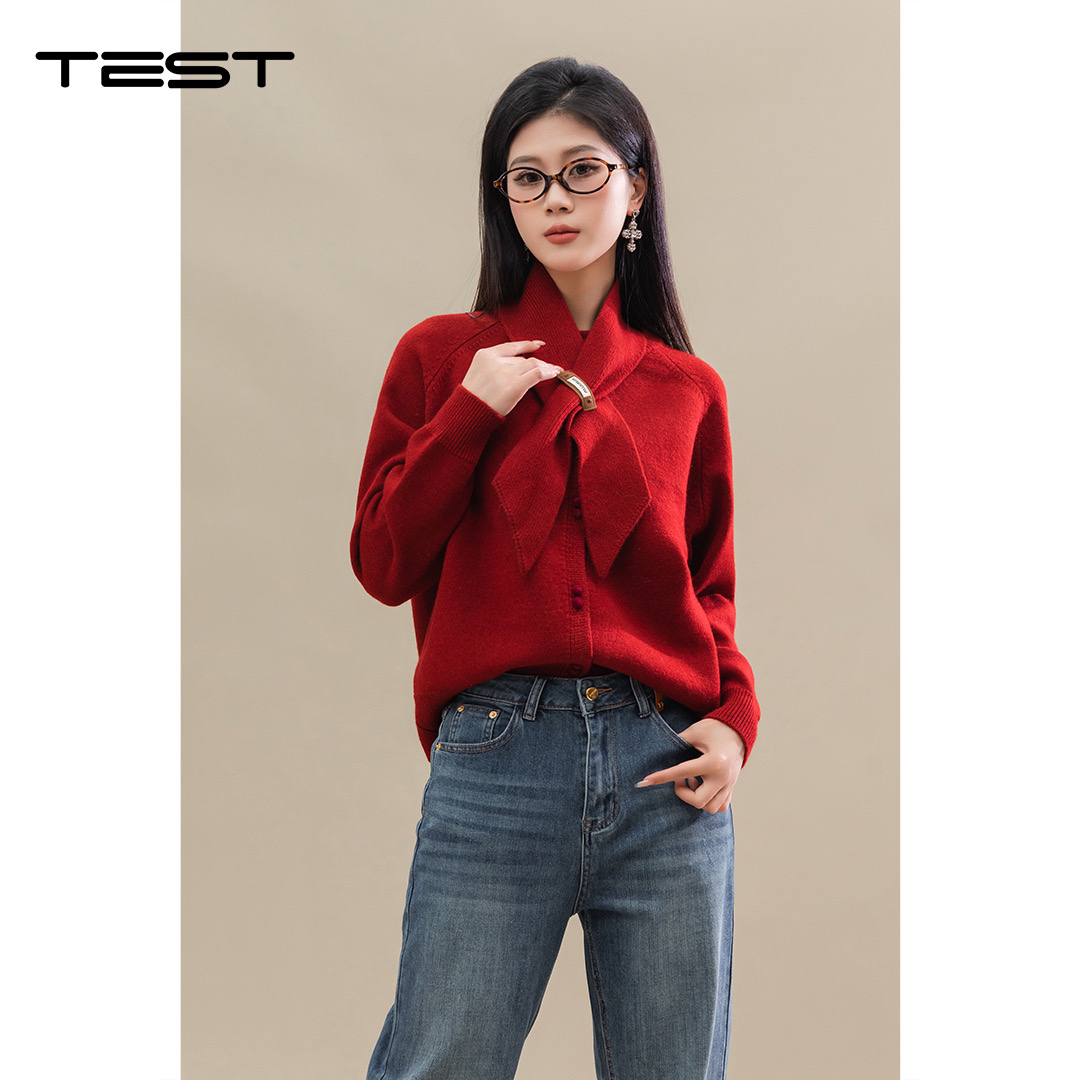 武冈她之蝶25春上衣 2251006款针织上衣