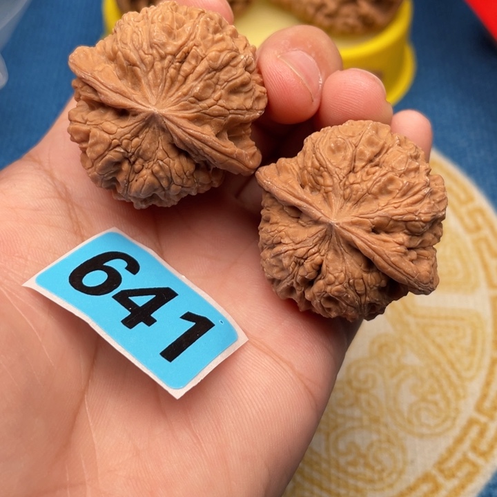 把件文玩核桃核桃