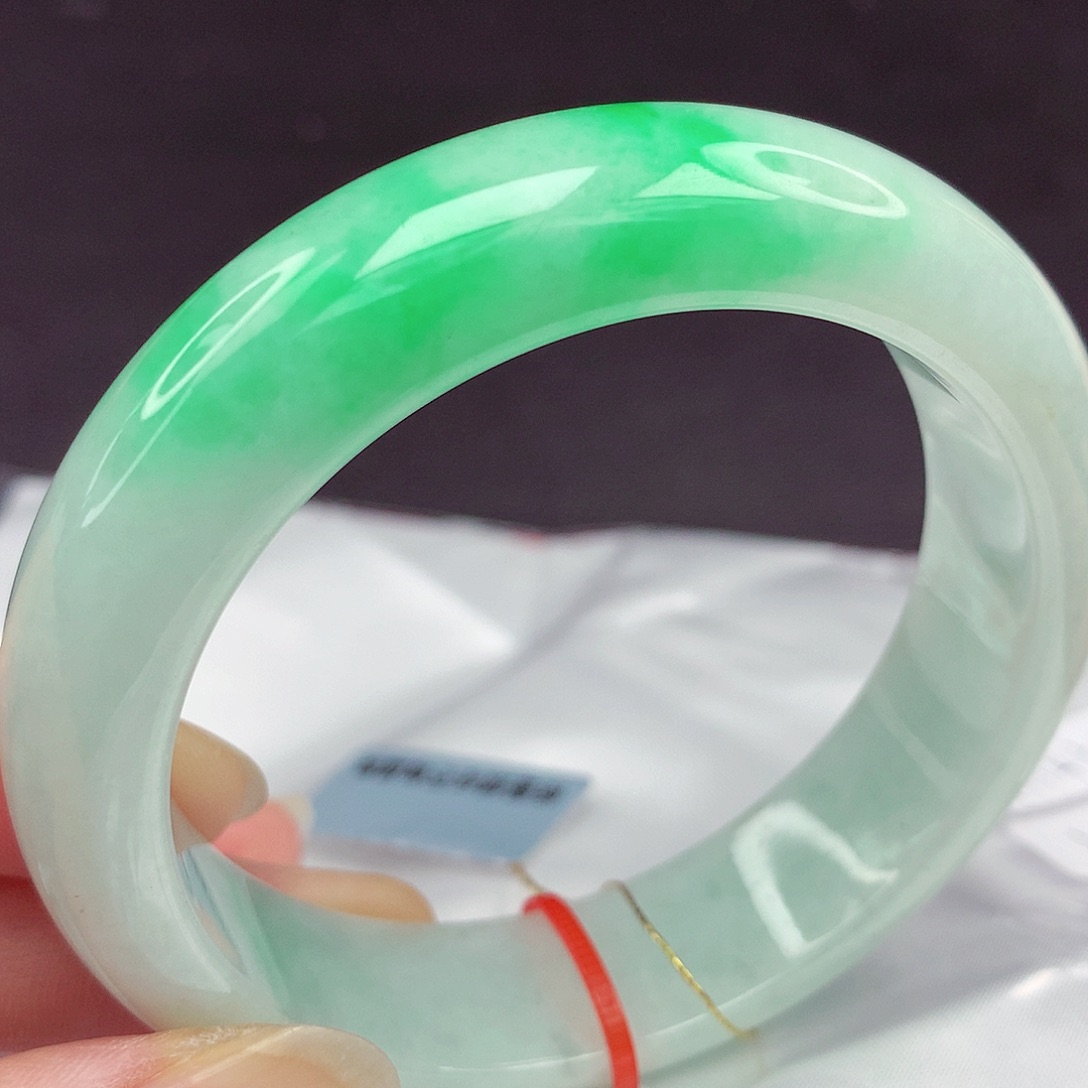 翡翠未镶嵌手镯5657轮胎572