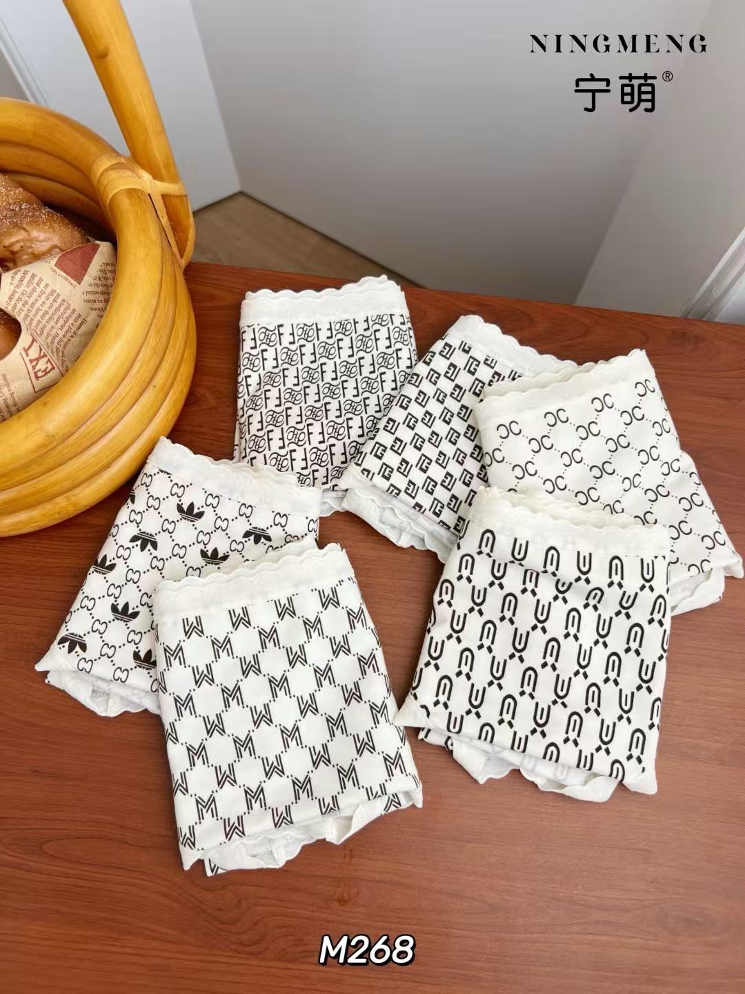 粉都三角裤透气中腰女三角内裤女士日系印花打底棉内裤M268