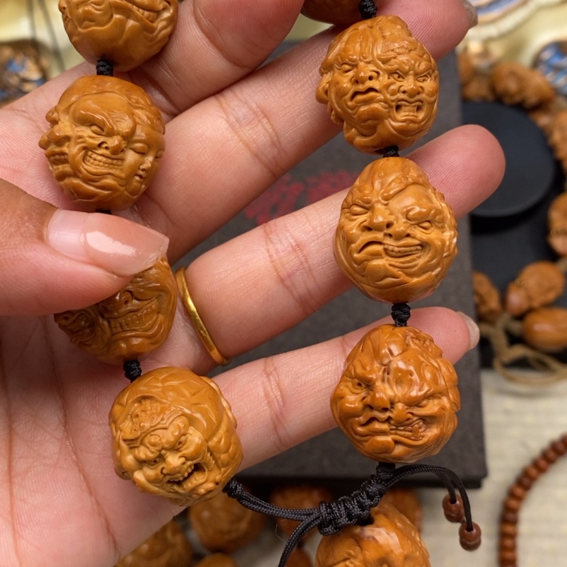 【闪购商品】橄榄核吊坠橄榄手工雕刻工艺