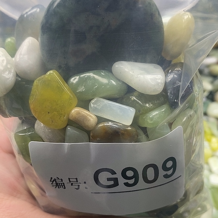 岫玉鱼缸石未镶嵌