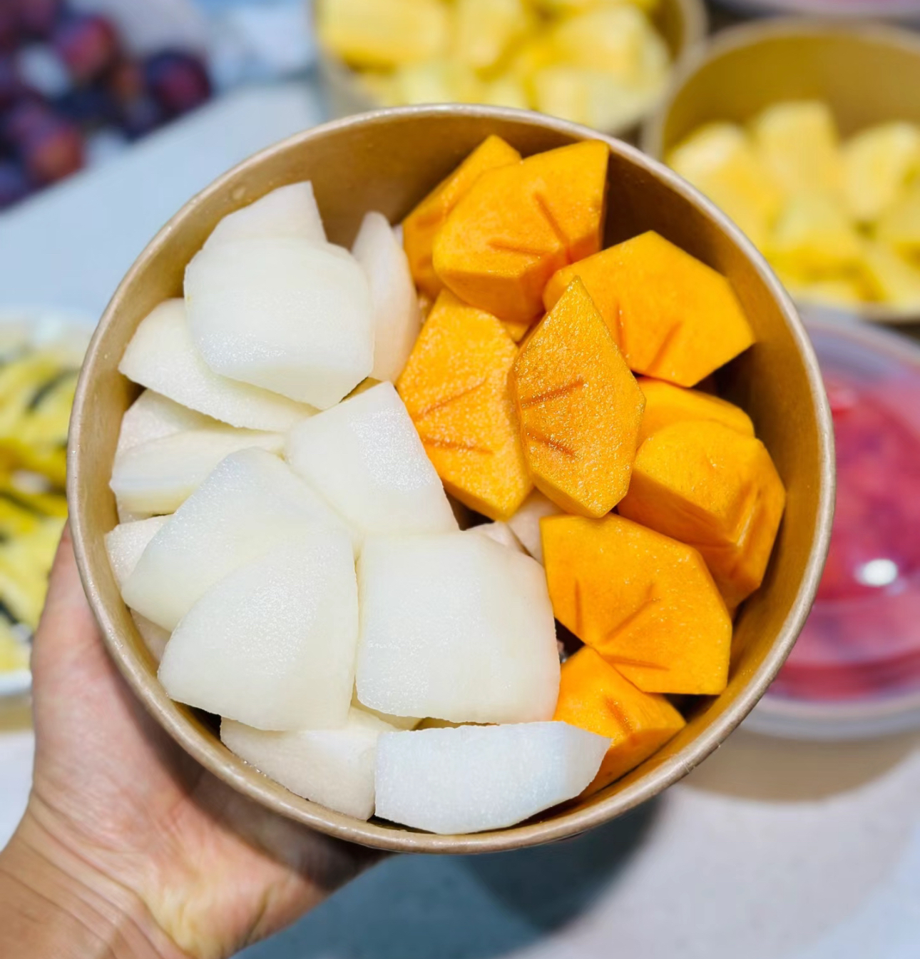 秋月梨搭脆柿子切盒约300克/盒