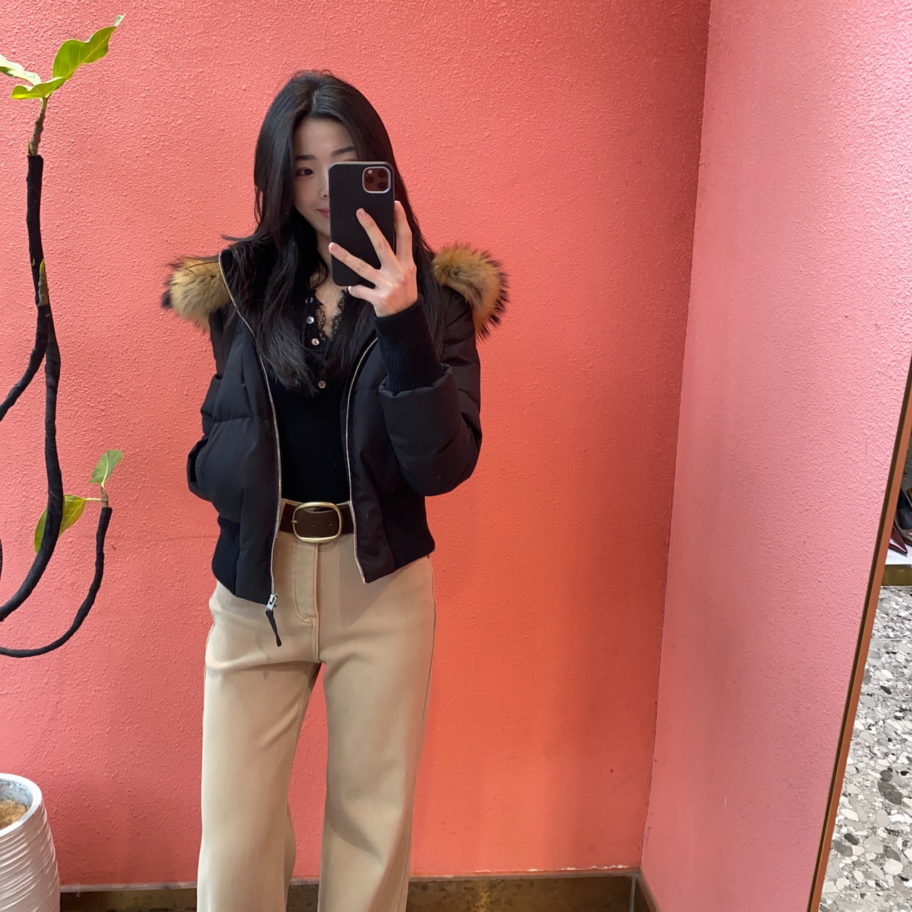 （默茗服装）菲奥娜黑色高腰外套