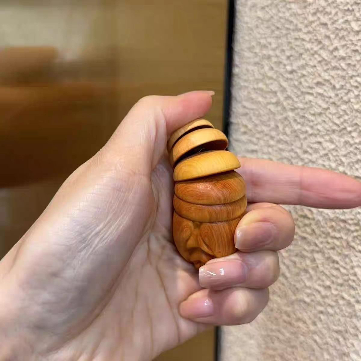 崖柏蝉蛹实木雕刻文玩蝉虫子手把件木雕随身把玩装饰桌面饰品盘玩