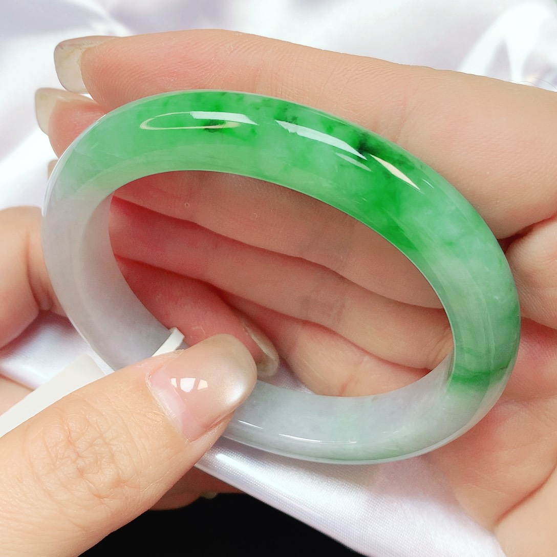 未镶嵌手镯翡翠贵妃670