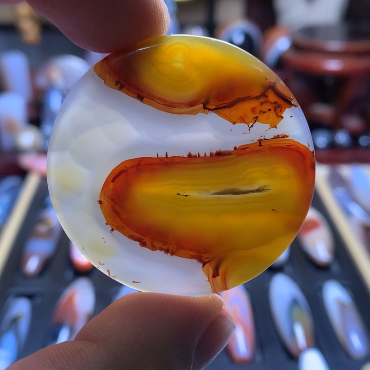 玛瑙/玉髓颈饰未镶嵌