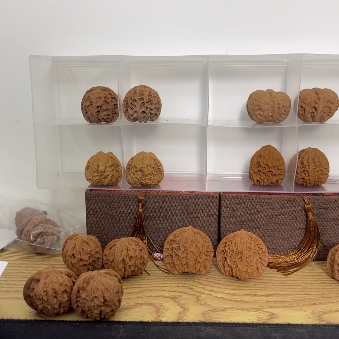 桃核把件A****甜8888888