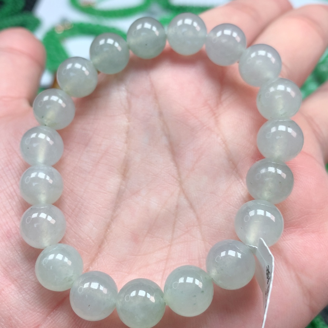 翡翠手链未镶嵌翡翠