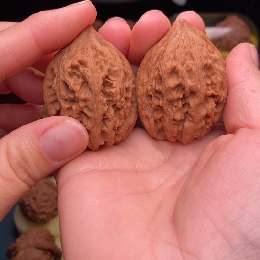 吊坠文玩核桃38大沽石全福利