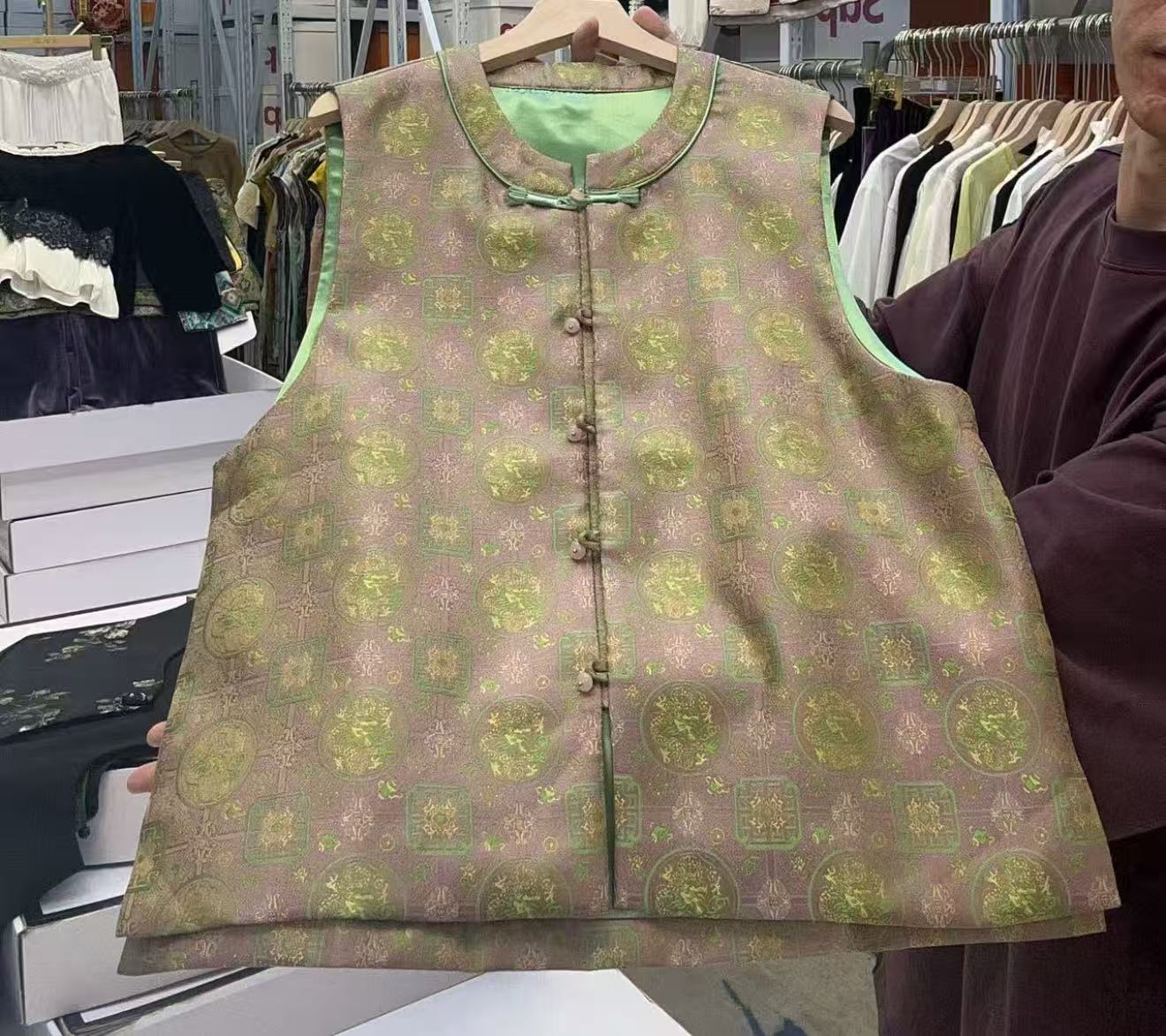 大唐盛世--中式时尚休闲复古迷彩无袖高定减龄小众宽松马甲