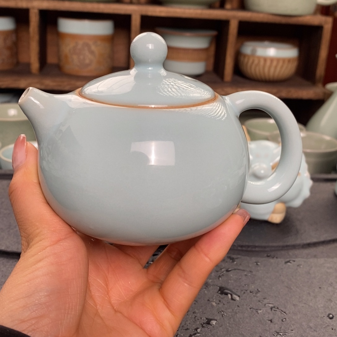 【闪购商品】天青西施壶。。。。。。。。。。。。