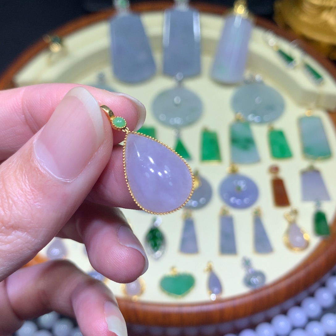 翡翠吊坠(不含链)未镶嵌