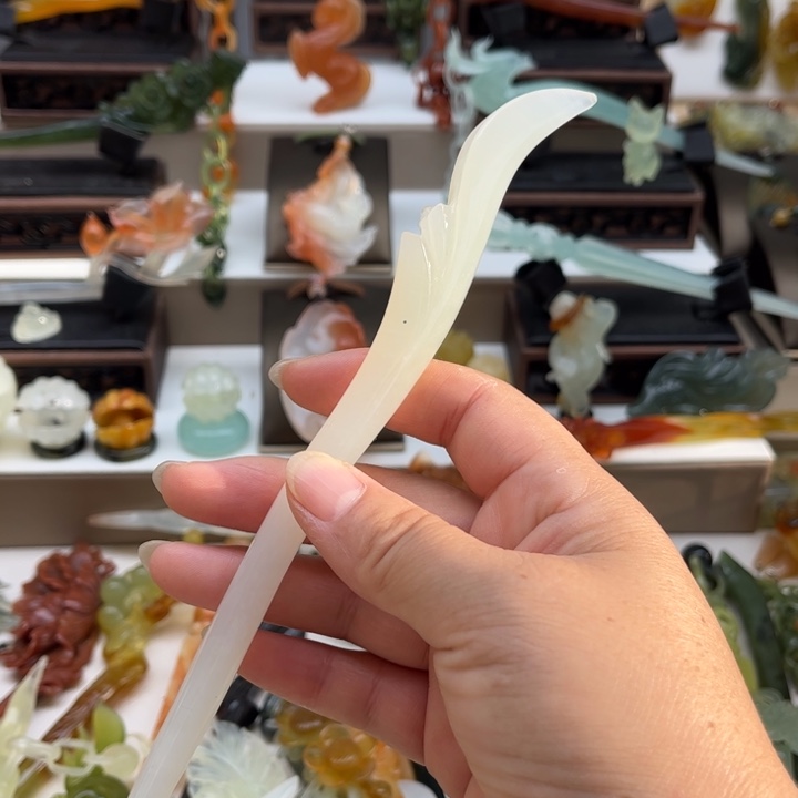 蛇纹石玉未镶嵌岫玉发簪