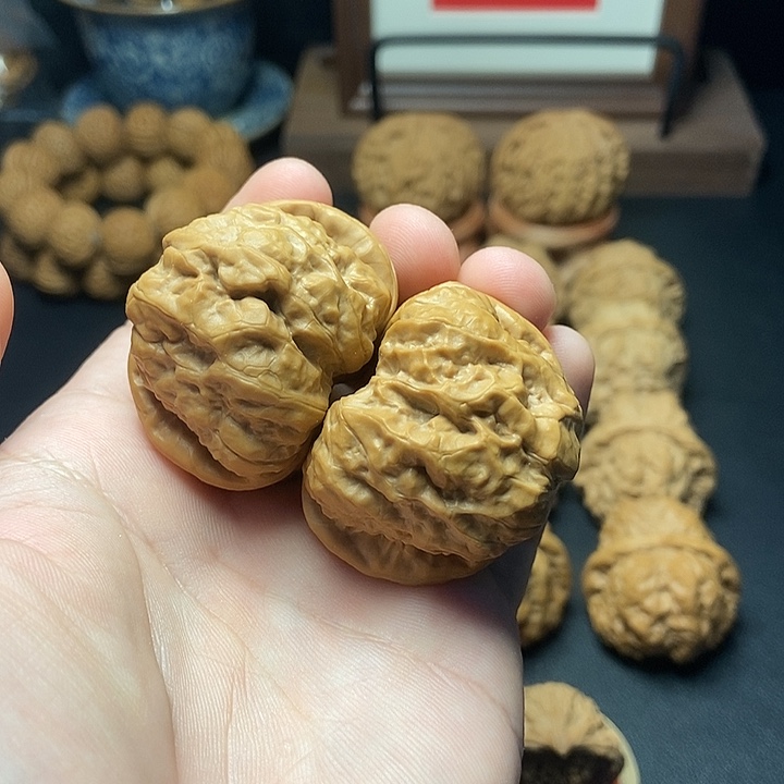 蛤蟆头文玩核桃手把件41