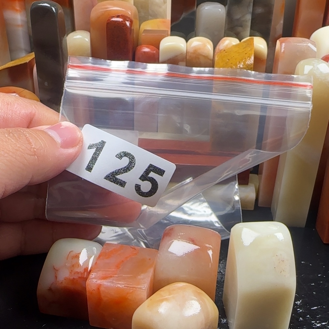 一***熊老挝石老挝       