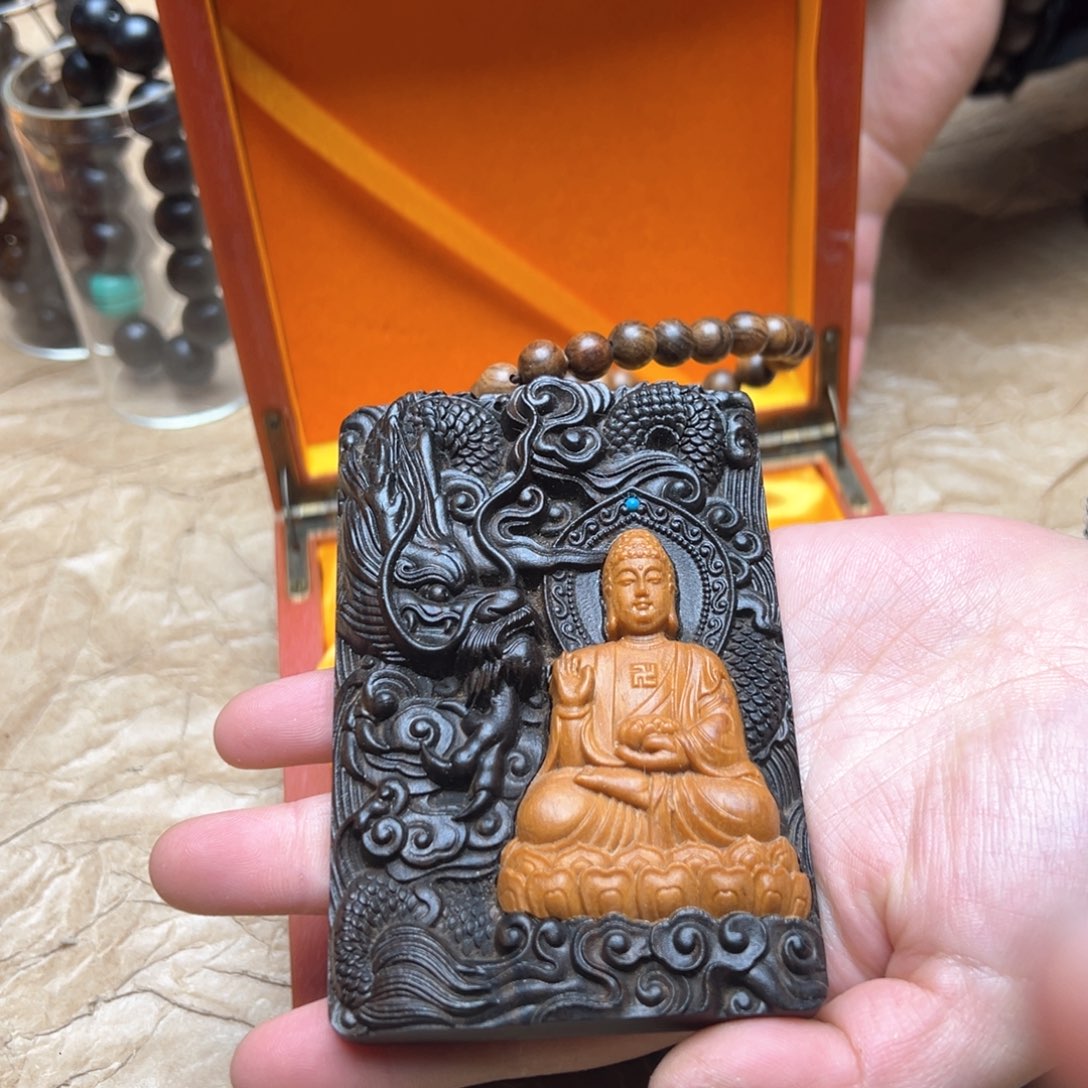 大叶紫檀（黑酸枝木类）