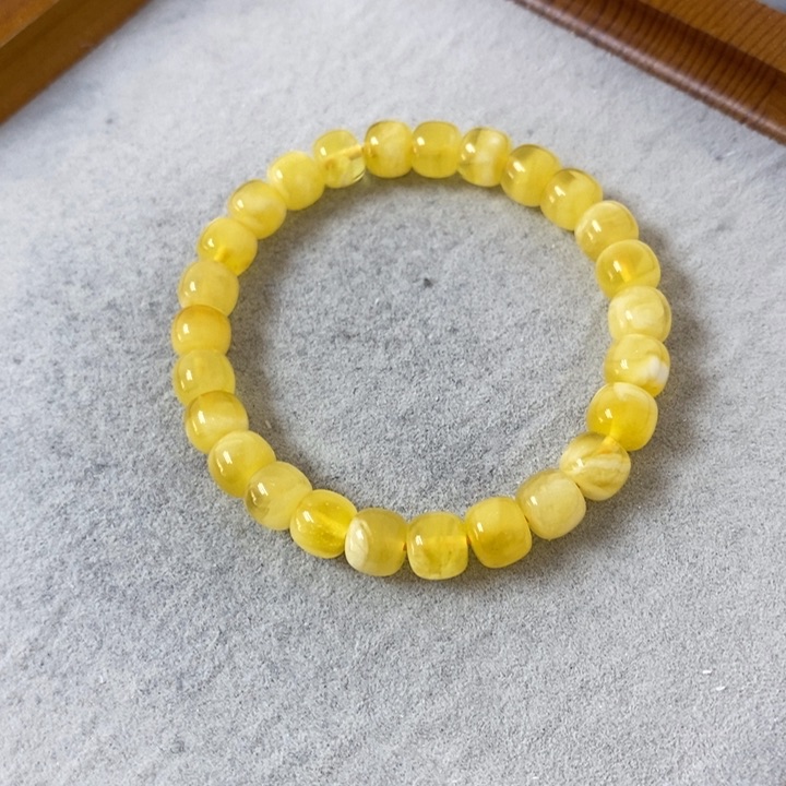 蜜蜡裸石未镶嵌串