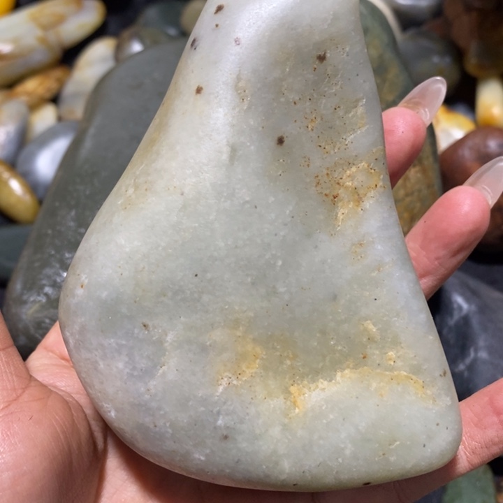 未镶嵌和田玉（糖玉）挂件博**园