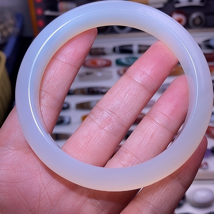 玛瑙/玉髓挂件未镶嵌@**8