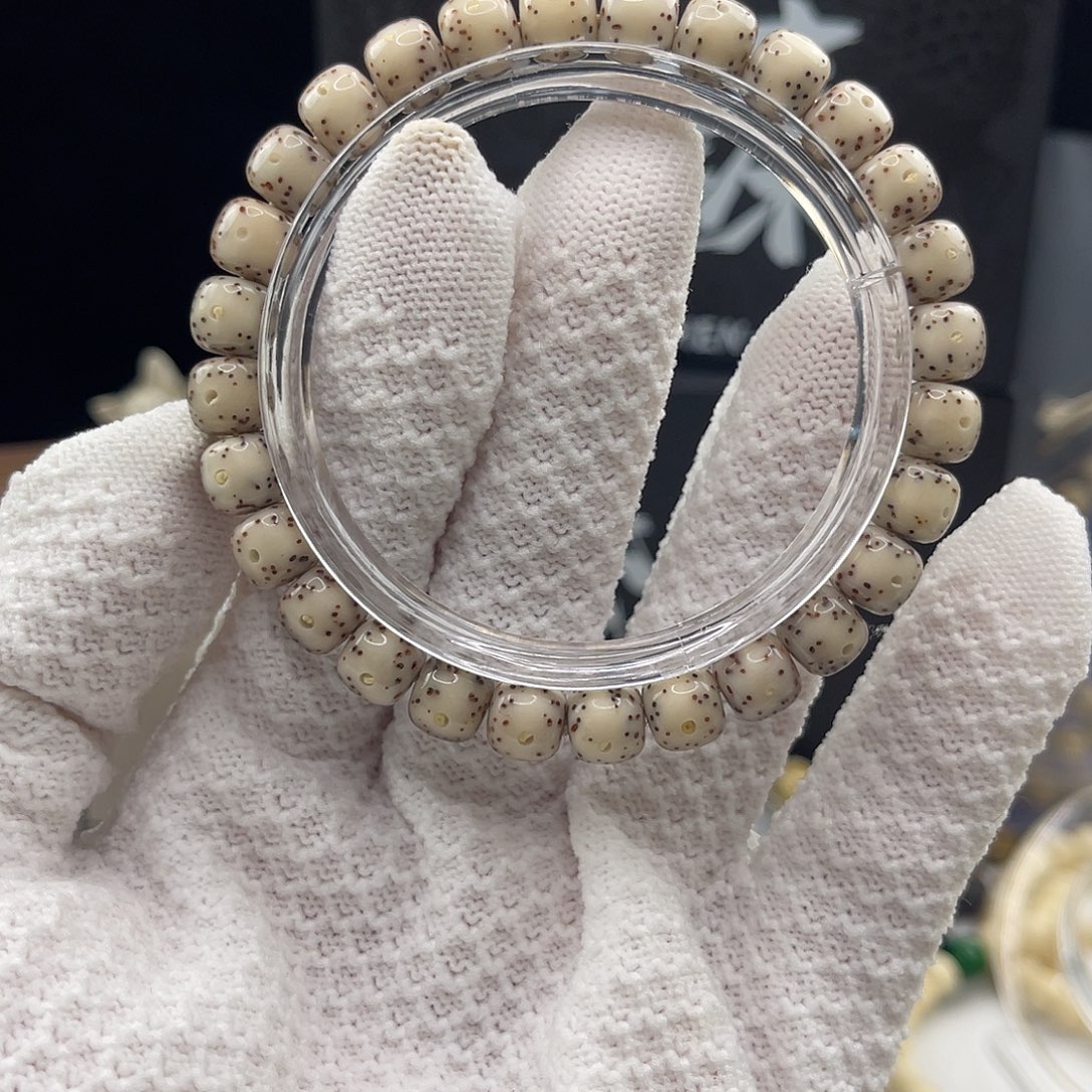 星月菩提手串石玉冰糖黄金瞳月朗星稀8×7