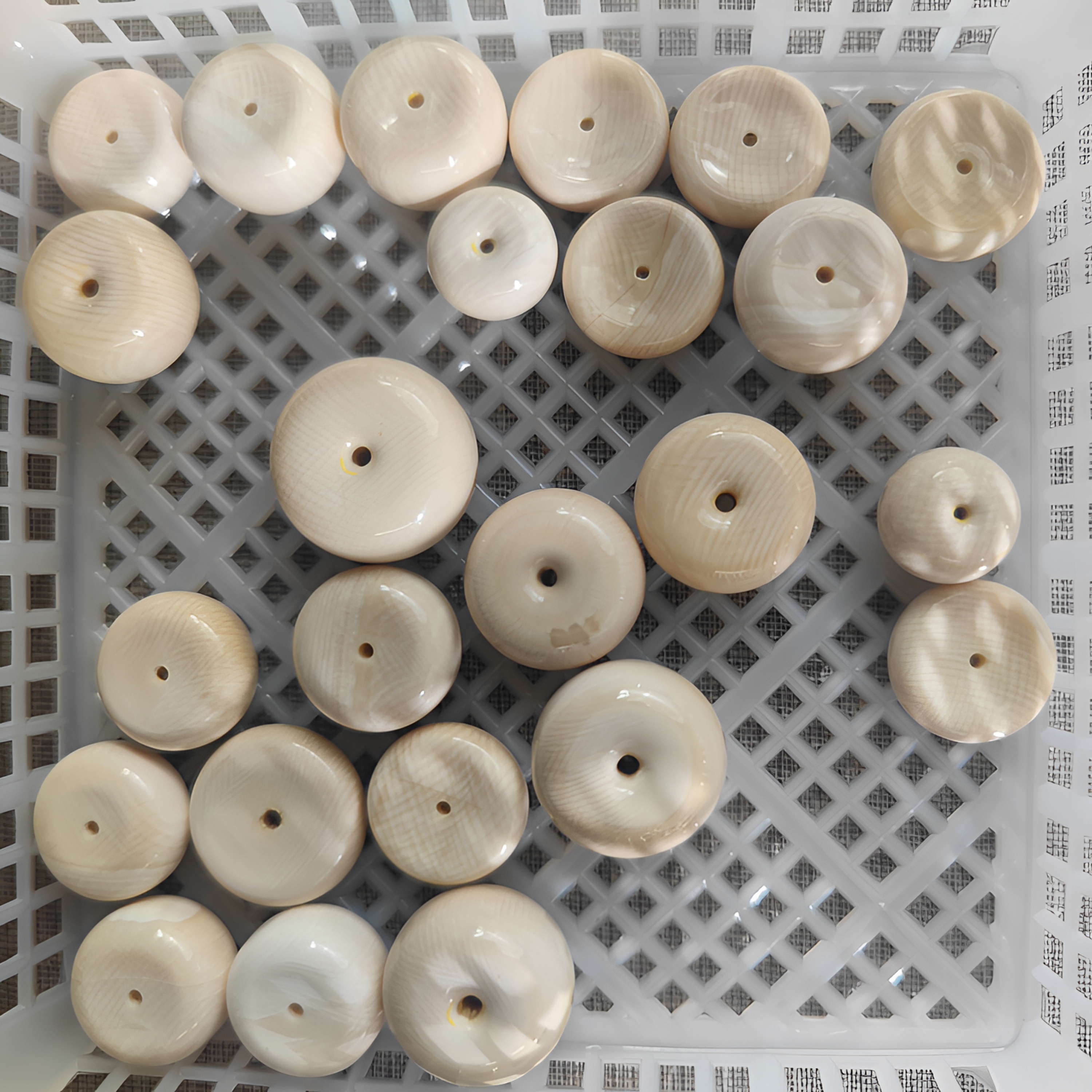 瑕疵特价福利品放漏 15一克 介意勿拍 直播间任意挑选 不支持退换