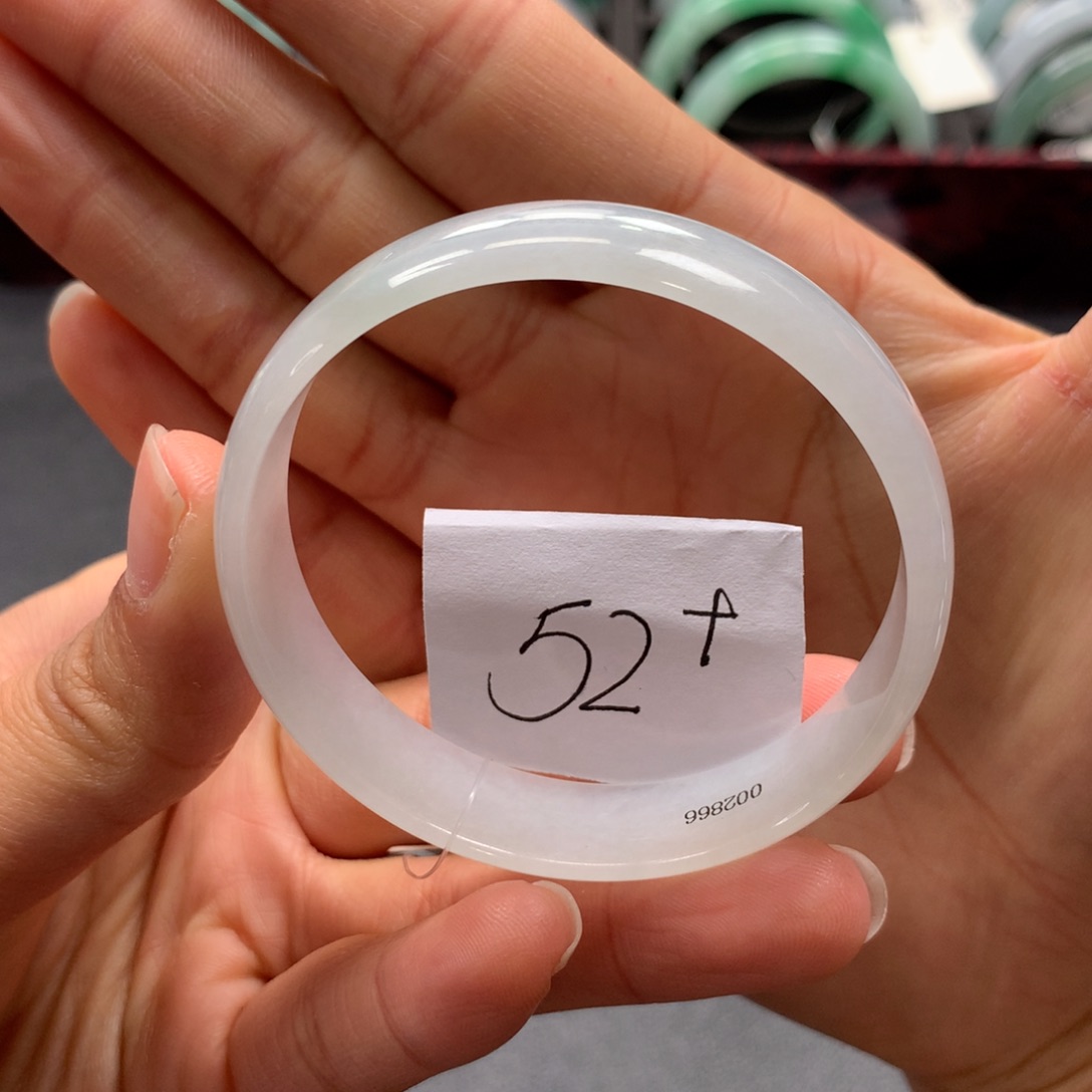 未镶嵌手镯翡翠手镯