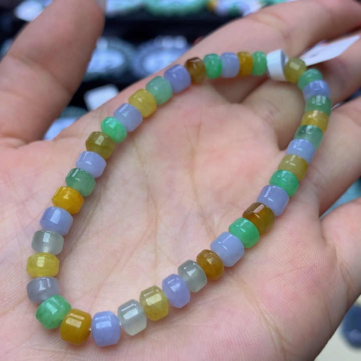 翡翠手链未镶嵌翡翠