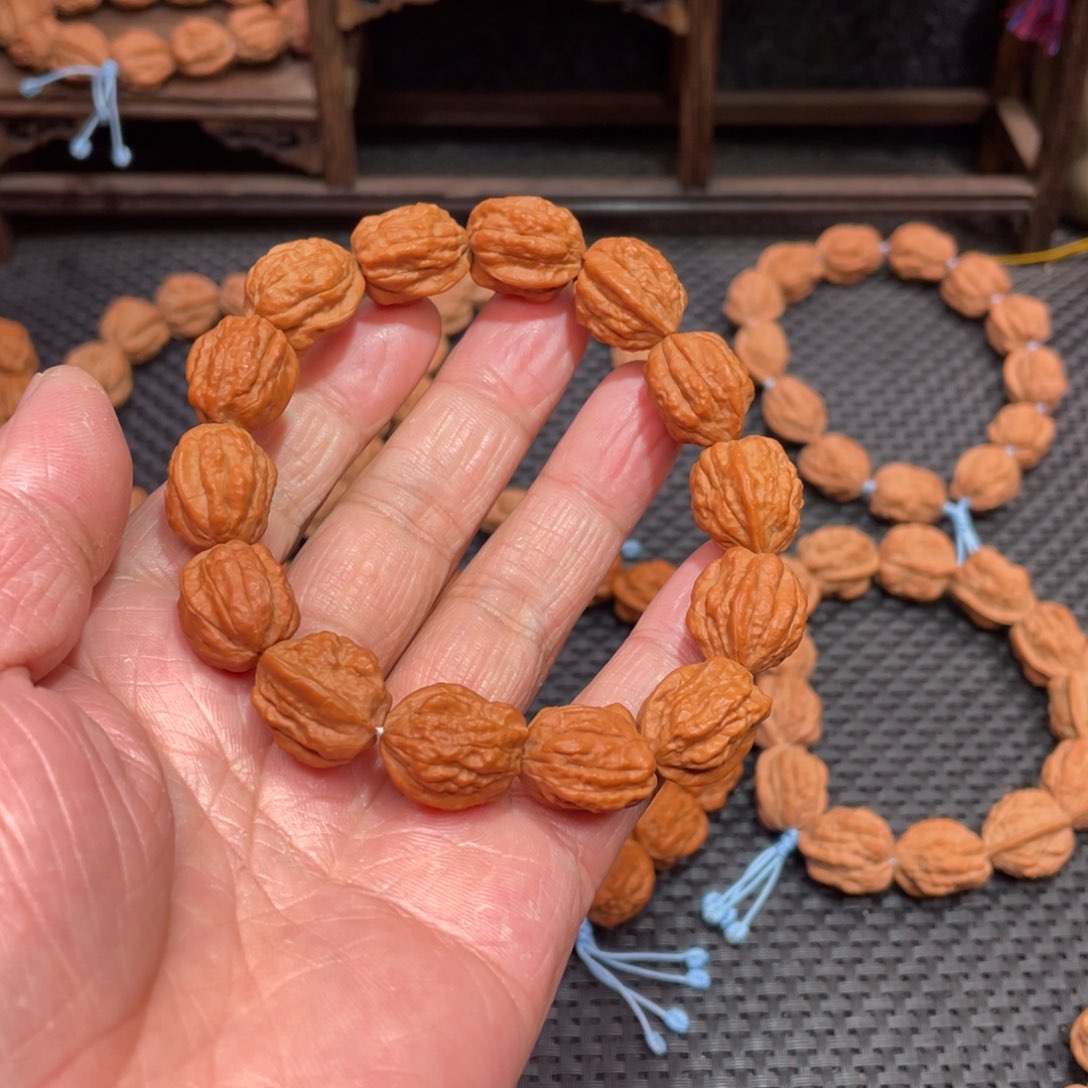 文玩核桃手串 原生态 嵩山老树蛤蟆头