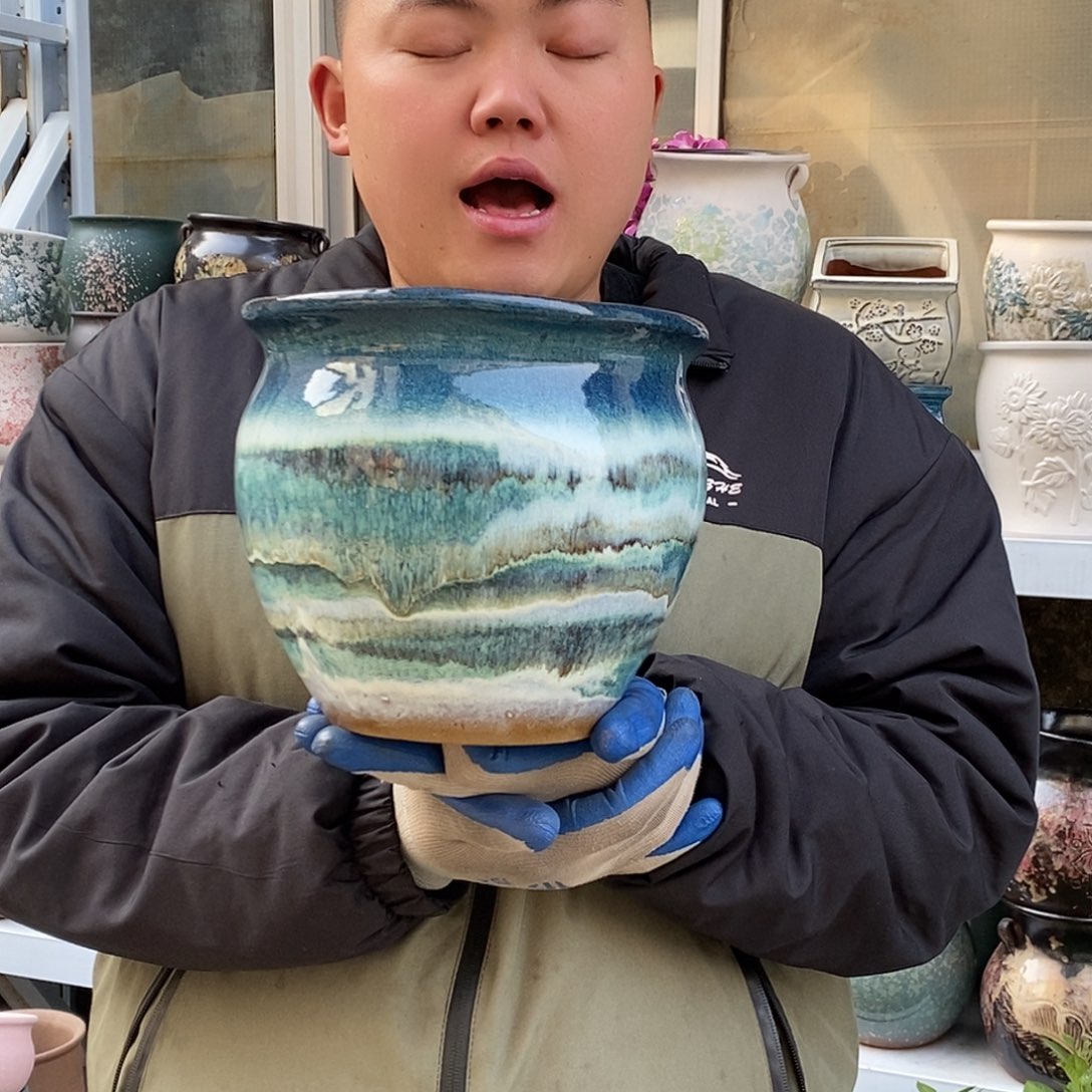 紫砂花盆口20高18瑕疵