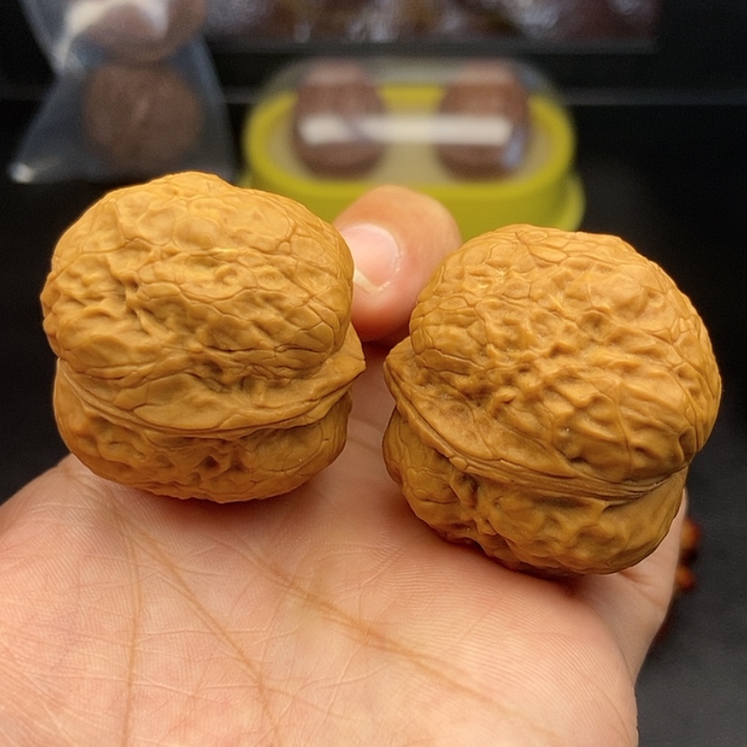 【闪购商品】把件文玩核桃38尺元宝蟾