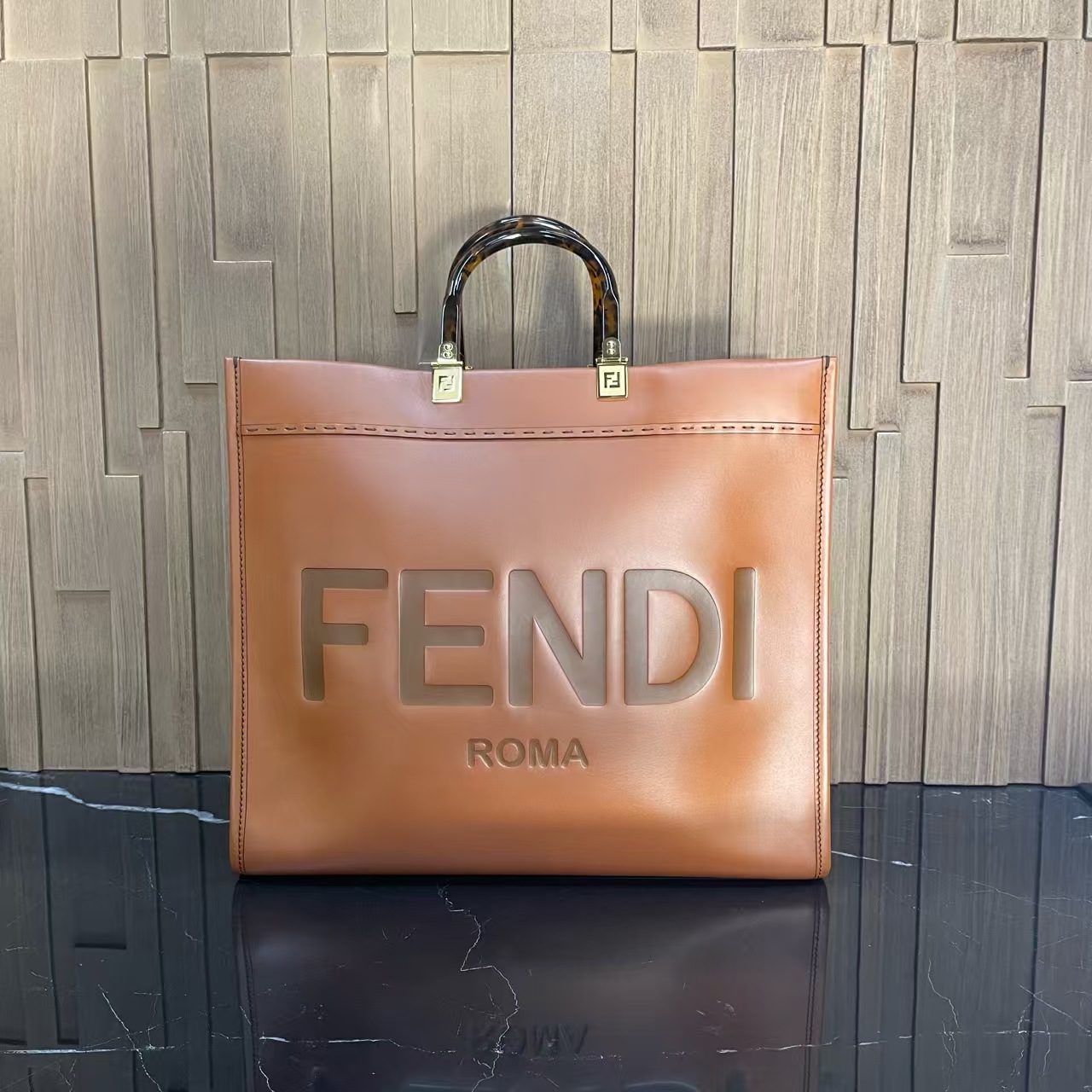 99新 FENDI/芬迪 未使用/芬迪/市场价23500/包包/250211MM0020